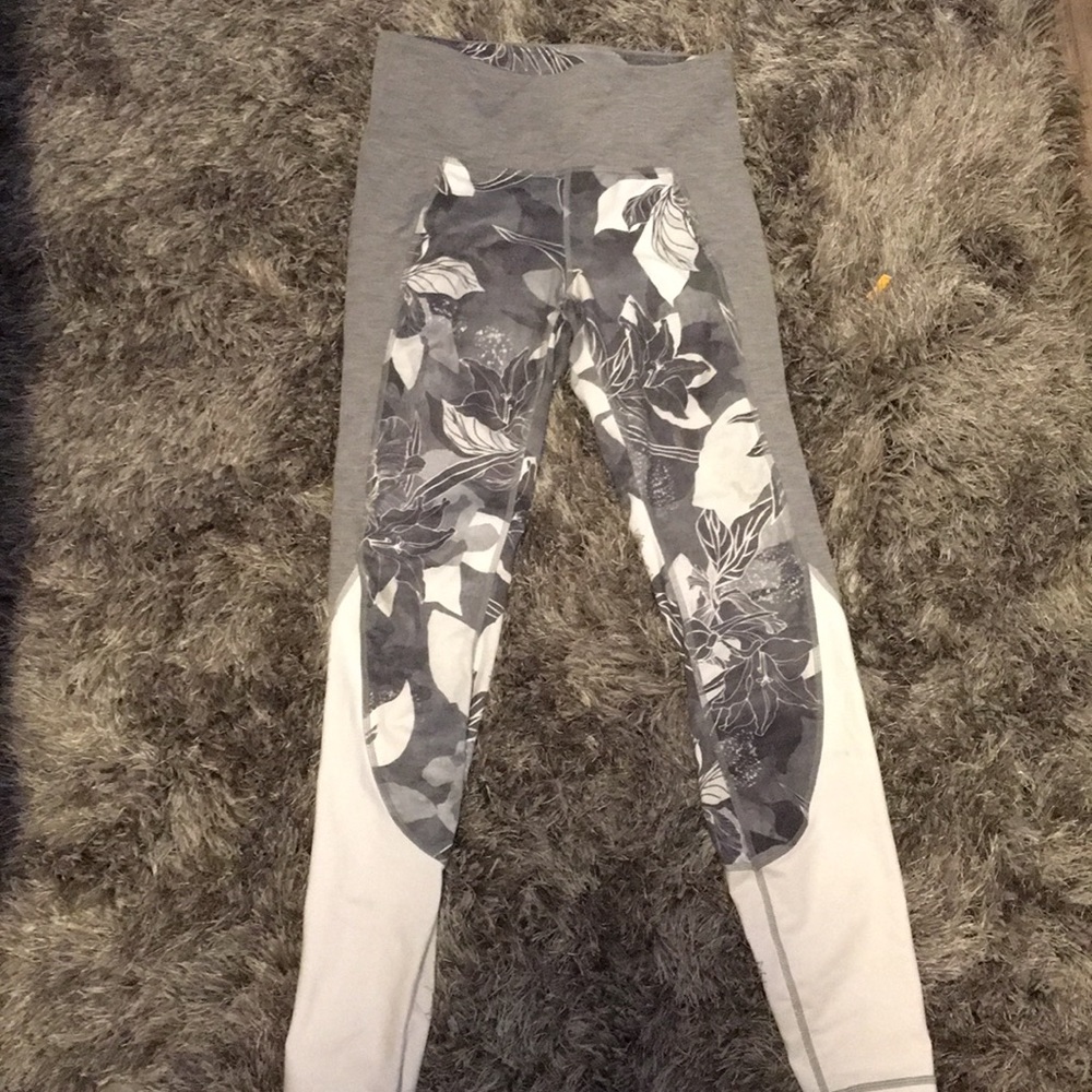 Athleta leggings NWOT